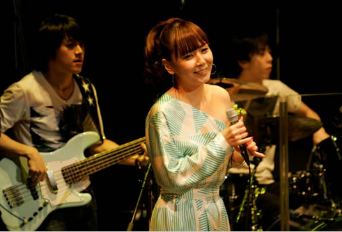 土岐麻子