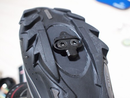 "Shimano M087"クリート装着