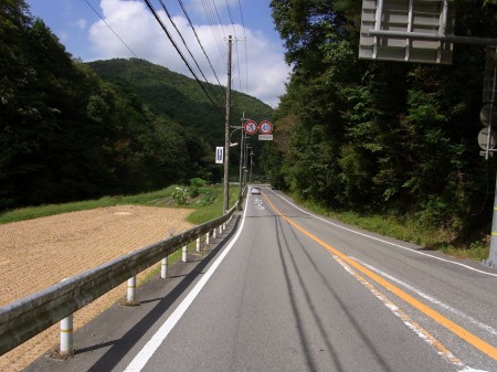 Ｒ33武田尾方面へ