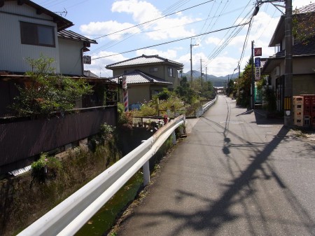 日置集落の道