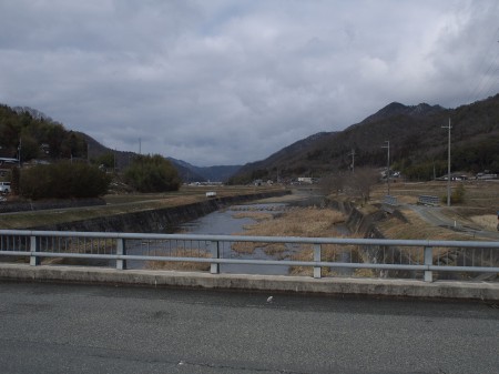 後川のほうから流れる羽束川