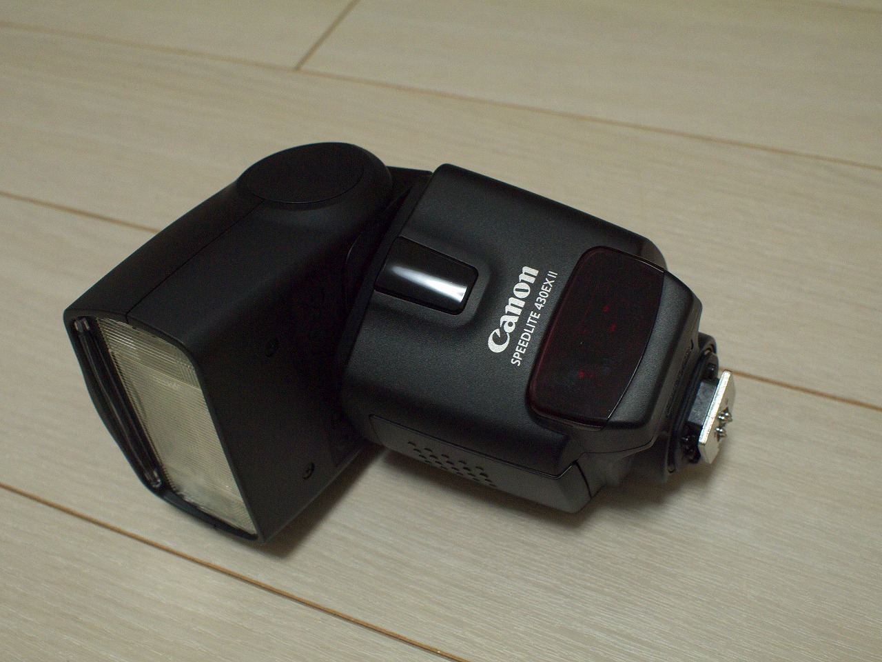 カメラ デジタルカメラ デジイチ] 初心者にこそストロボを！”Canon スピードライト 430EX II 
