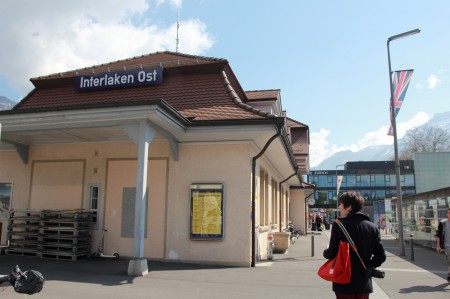 インターラーケン駅