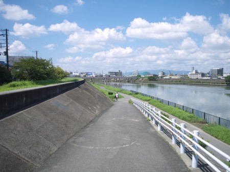 神崎川へ