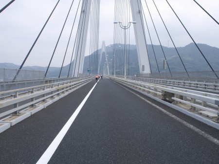 高速道路ならではの眺め