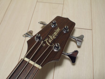 Takamineロゴ