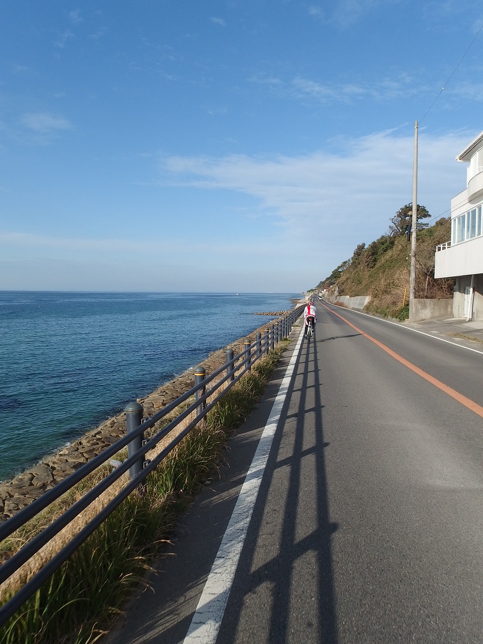 ずーっと続く播磨灘の海岸線