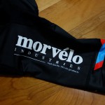 オシャレなビツショーツ！「Morvelo “Hi Fi ビブショーツ”」を購入しました！