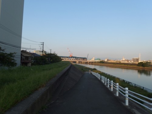 神崎川へ