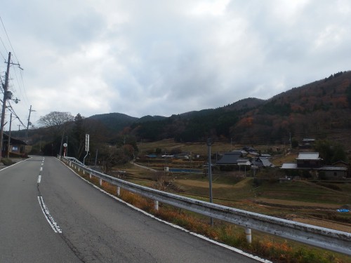 登り基調の道